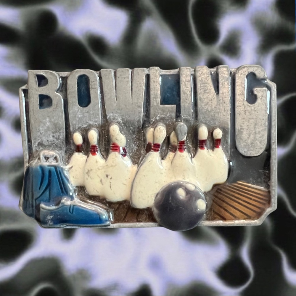 bowling belt buckle